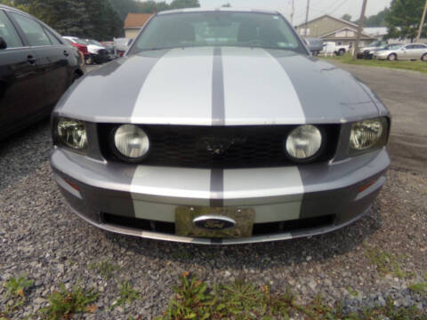 2006 Ford Mustang GT Deluxe