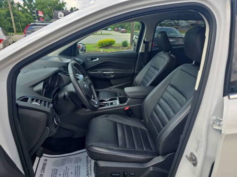 2019 Ford Escape Titanium