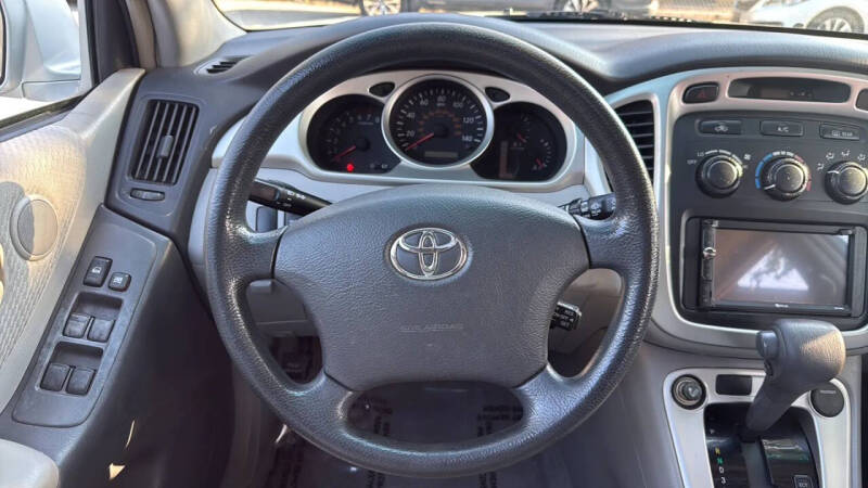 2004 Toyota Highlander