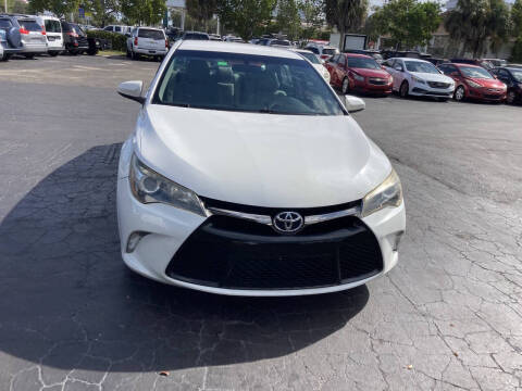 2017 Toyota Camry SE