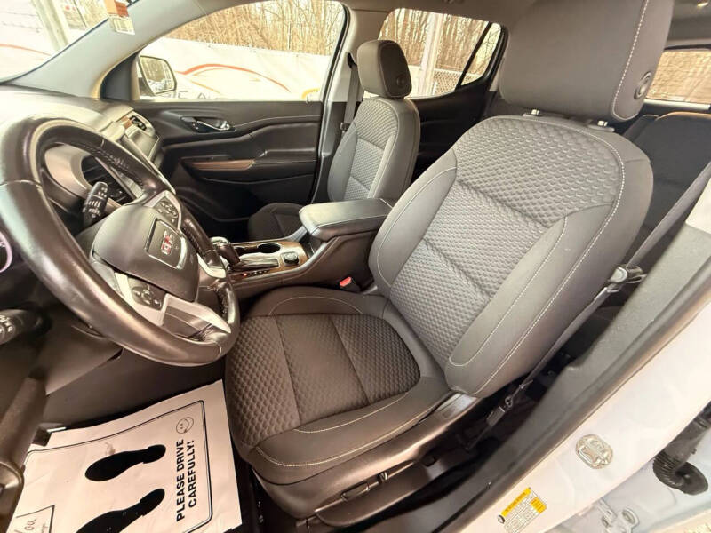 2019 GMC Acadia SLE-2