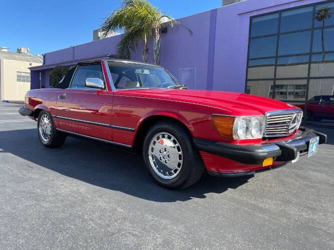 1988 Mercedes-Benz 560-Class 560 SL