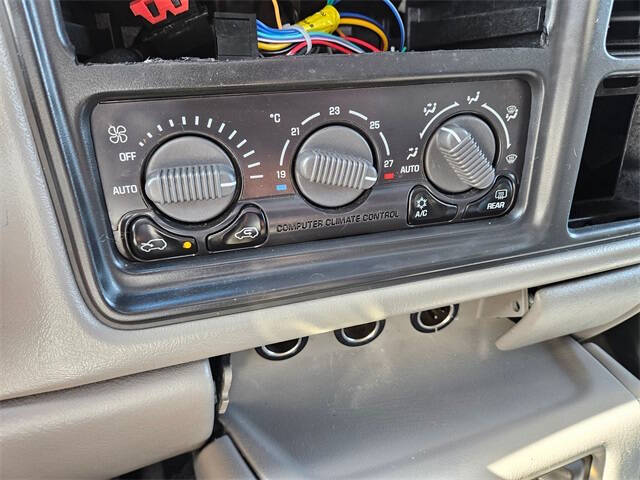 2002 Chevrolet Tahoe LT