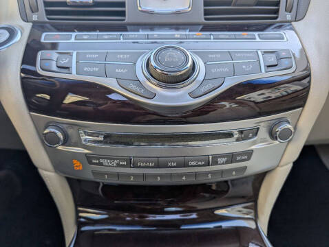 2012 Infiniti M37