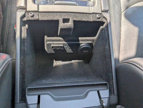 2019 Land Rover Range Rover Evoque SE Premium