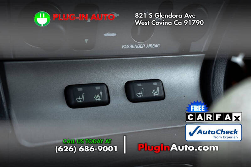 2005 Ford Thunderbird Deluxe