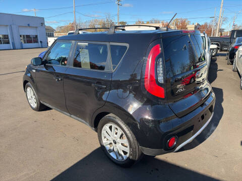 2018 Kia Soul +