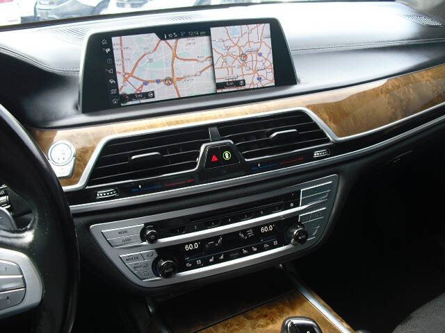 2017 BMW 7 Series 750i