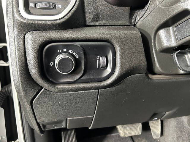 2024 RAM 3500 SLT