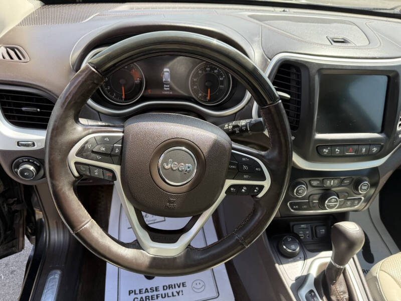 2016 Jeep Cherokee Overland