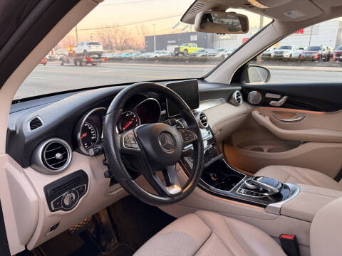 2017 Mercedes-Benz GLC GLC 300 4MATIC