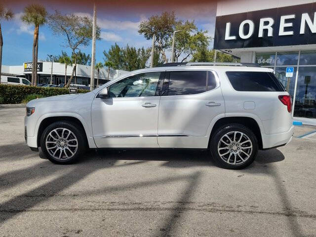 2023 GMC Acadia Denali
