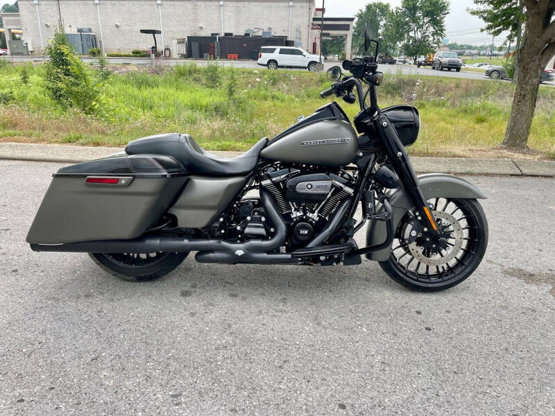 2018 Harley-Davidson FLHRXS