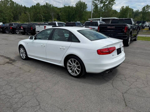 2016 Audi A4 2.0T quattro Premium