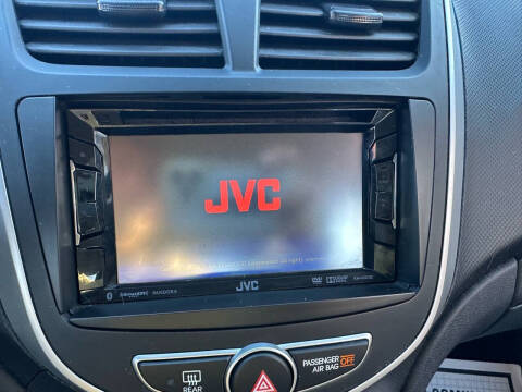 2013 Hyundai Accent GS