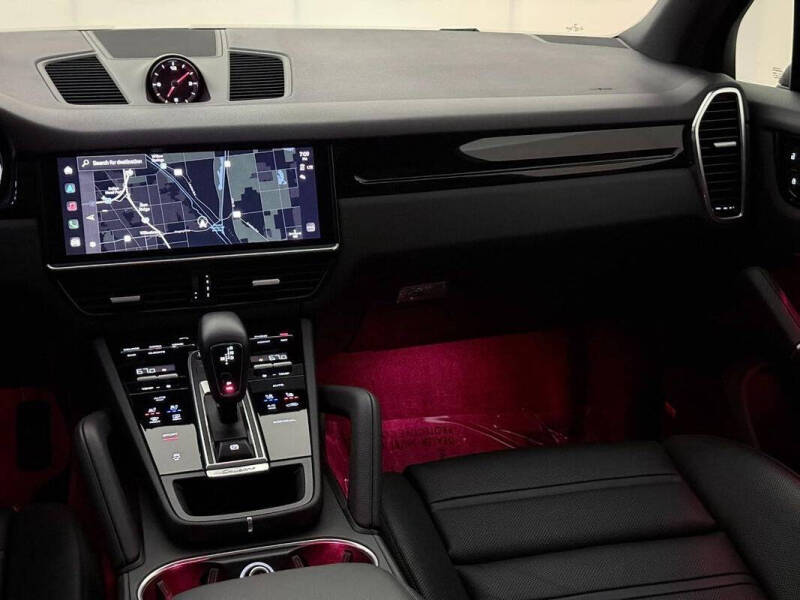2023 Porsche Cayenne