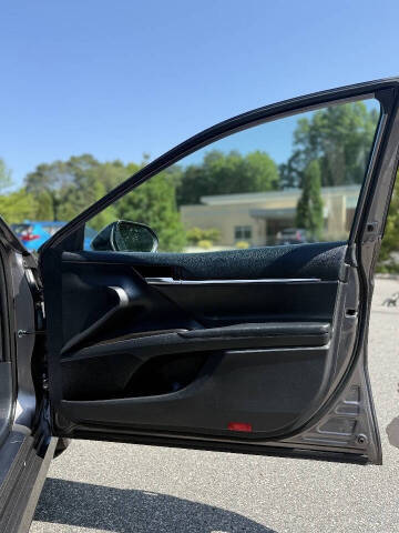 2021 Toyota Camry LE