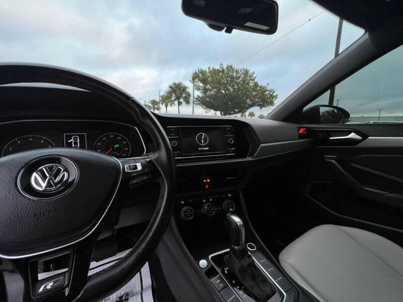 2019 Volkswagen Jetta