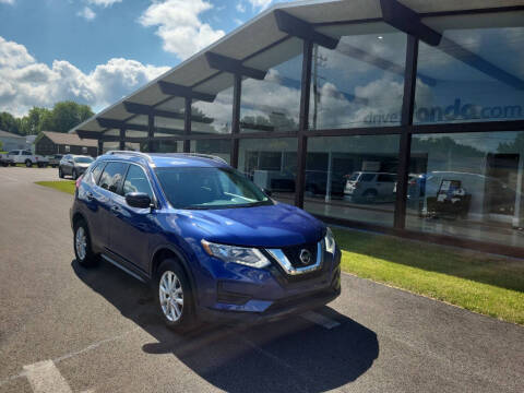 2019 Nissan Rogue for sale at DrivePanda.com in Dekalb IL