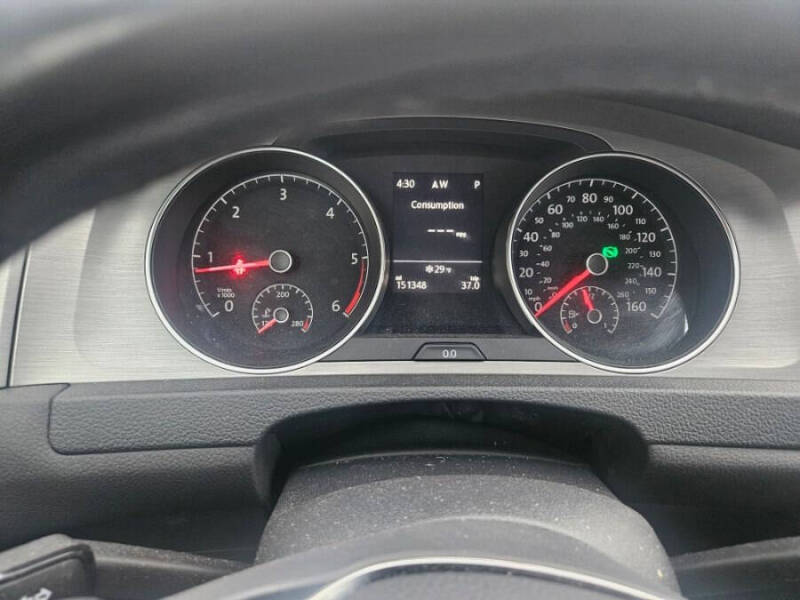 2015 Volkswagen Golf TDI S