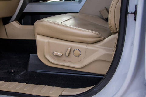 2019 Ford F-350 Super Duty Lariat