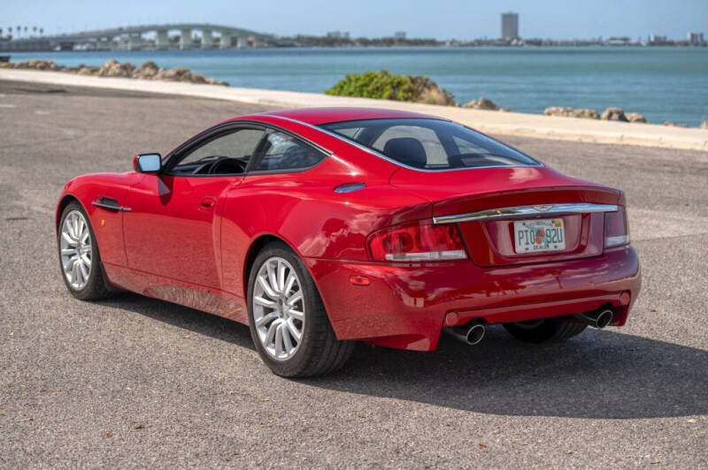 2002 Aston Martin Vanquish