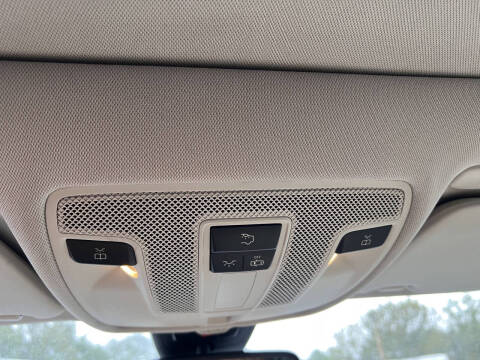 2018 Infiniti QX30 Premium