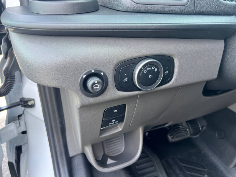 2025 Ford Transit 250