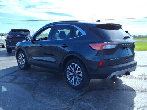 2022 Ford Escape Titanium