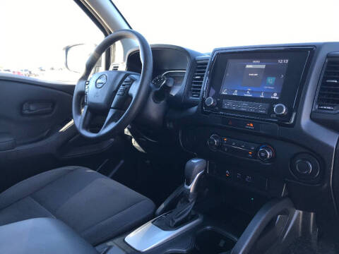 2022 Nissan Frontier S