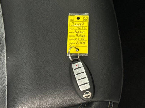 2023 Nissan Altima 2.5 SL