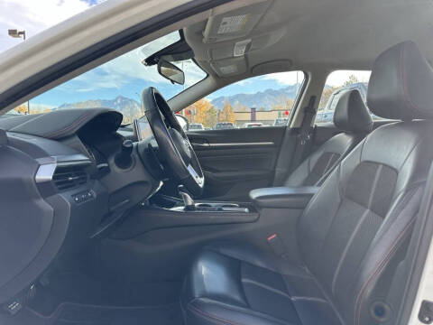 2023 Nissan Altima 2.5 SR