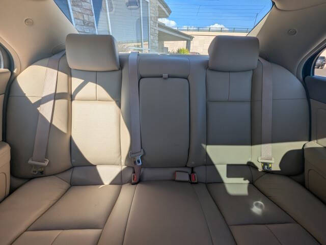 2005 Cadillac STS