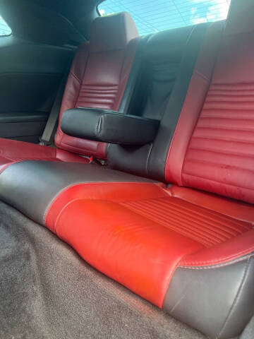 2014 Dodge Challenger R/T Shaker Package