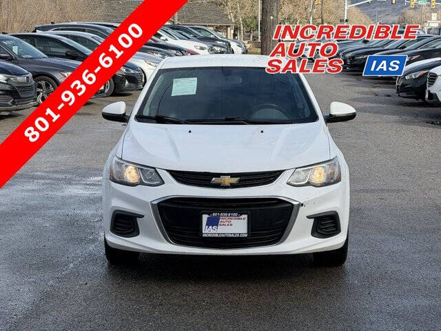 2017 Chevrolet Sonic Premier's photo