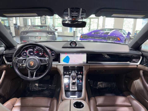 2018 Porsche Panamera