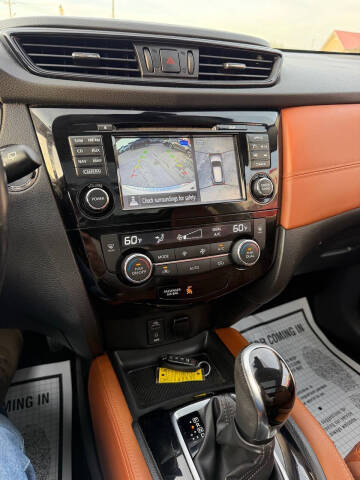 2017 Nissan Rogue SL