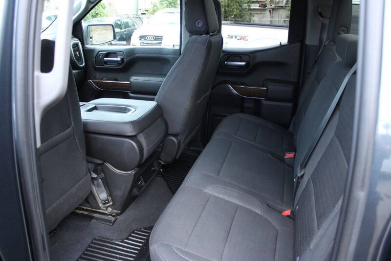2020 GMC Sierra 1500 SLE