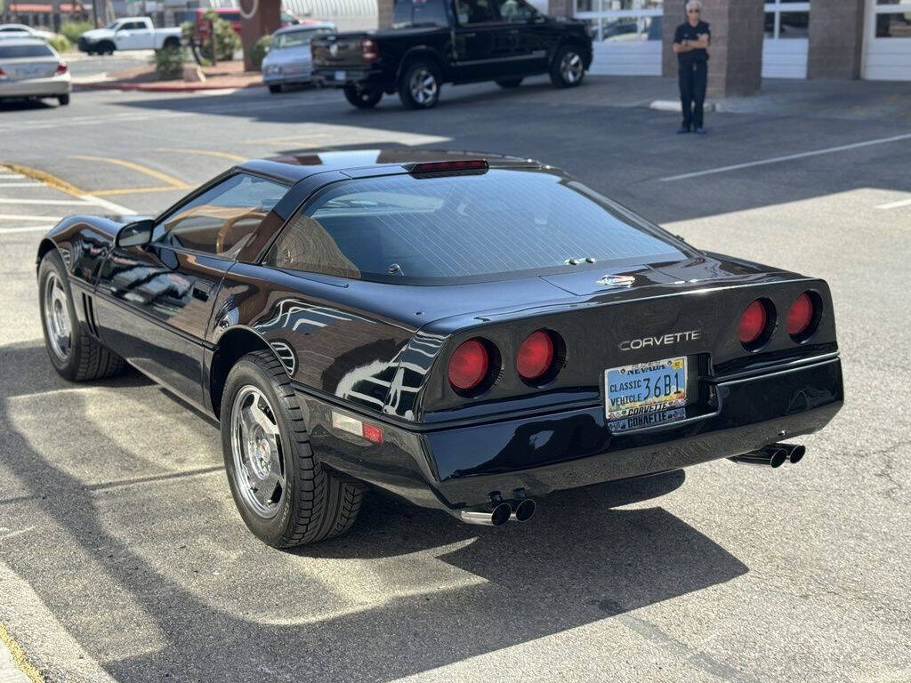 1988 Chevrolet Corvette 8