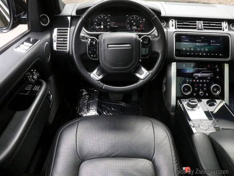 2020 Land Rover Range Rover P525 HSE