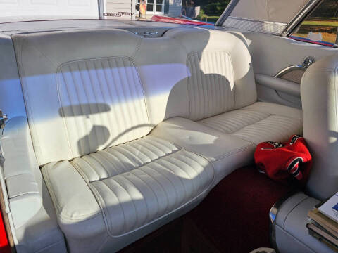 1961 Ford Thunderbird