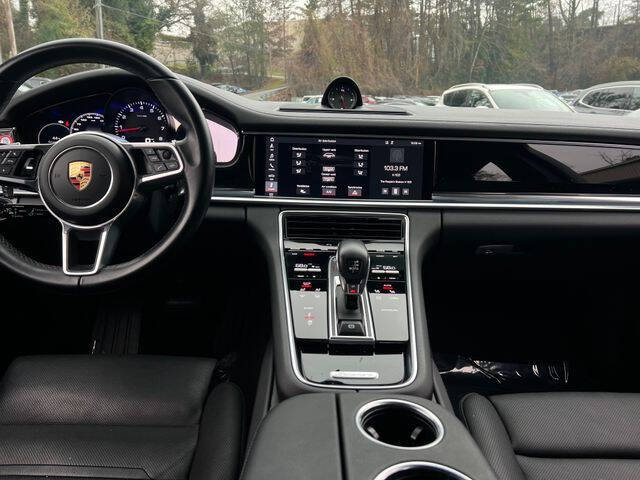 2019 Porsche Panamera