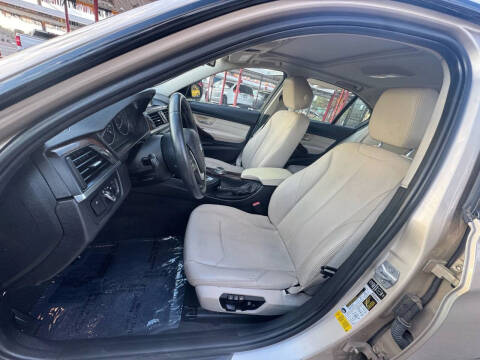 2015 BMW 3 Series 328i