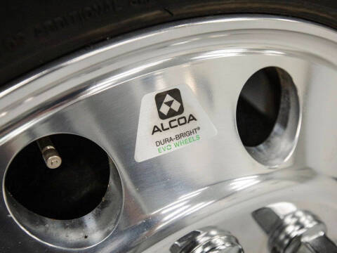 2018 Freightliner M2 106