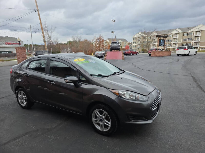 2017 Ford Fiesta SE