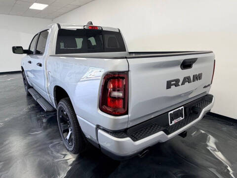 2026 RAM 1500 Express