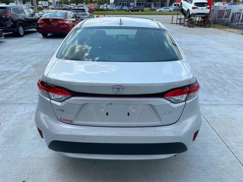 2020 Toyota Corolla LE