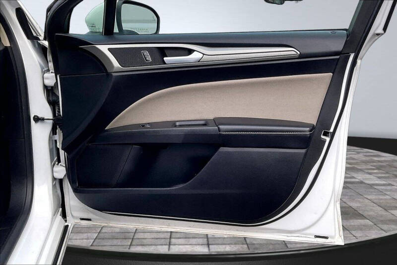 2019 Ford Fusion S