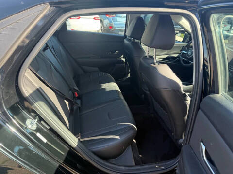 2023 Hyundai Elantra