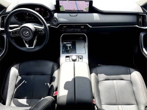 2025 Mazda CX-70 Plug-in Hybrid Premium